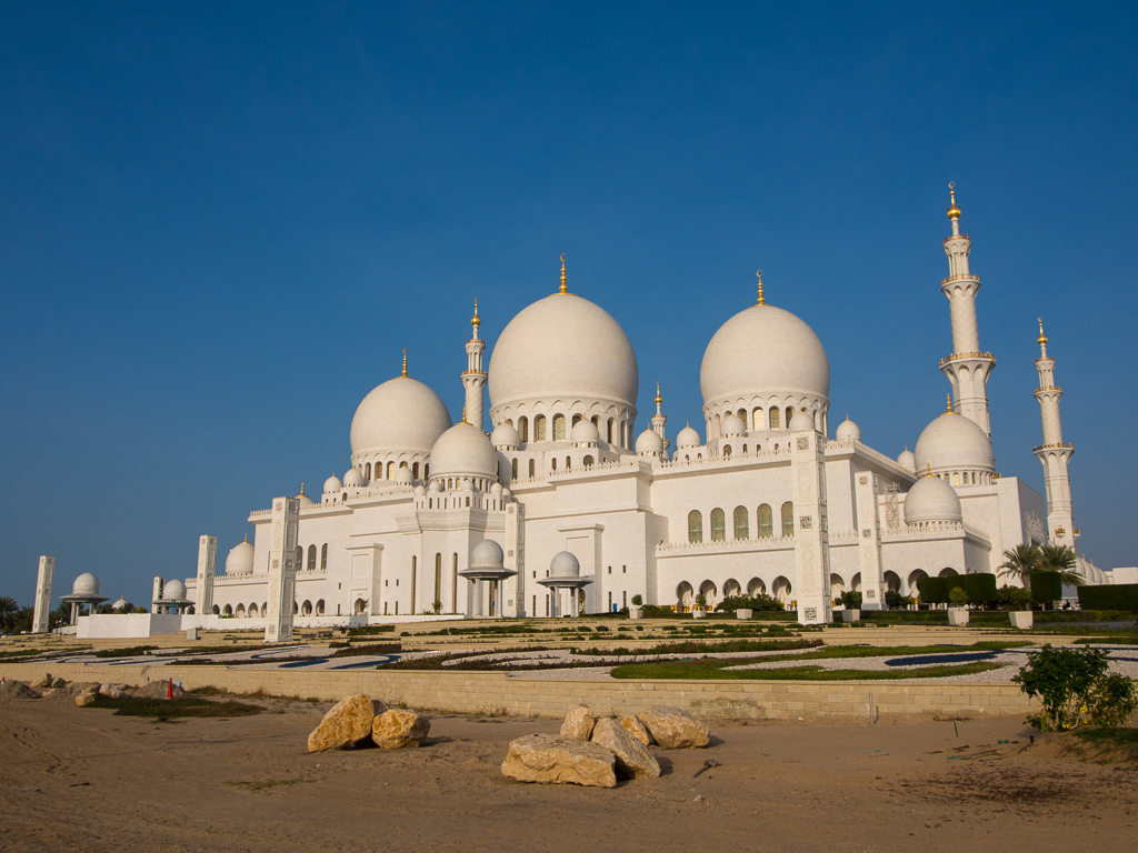 Abu Dhabi – Willkommen in der Hauptstadt der Vereinigten Arabischen Emirate